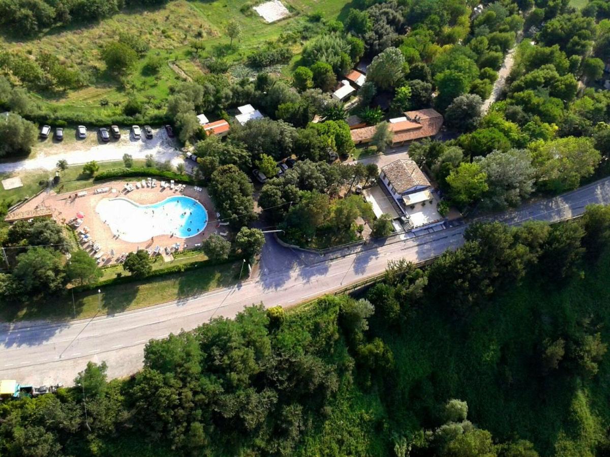 פסארו Camping Paradiso מראה חיצוני תמונה
