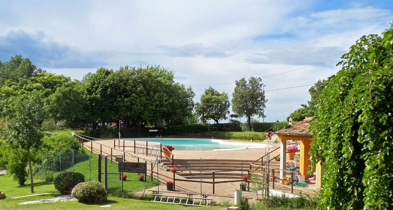 פסארו Camping Paradiso מראה חיצוני תמונה