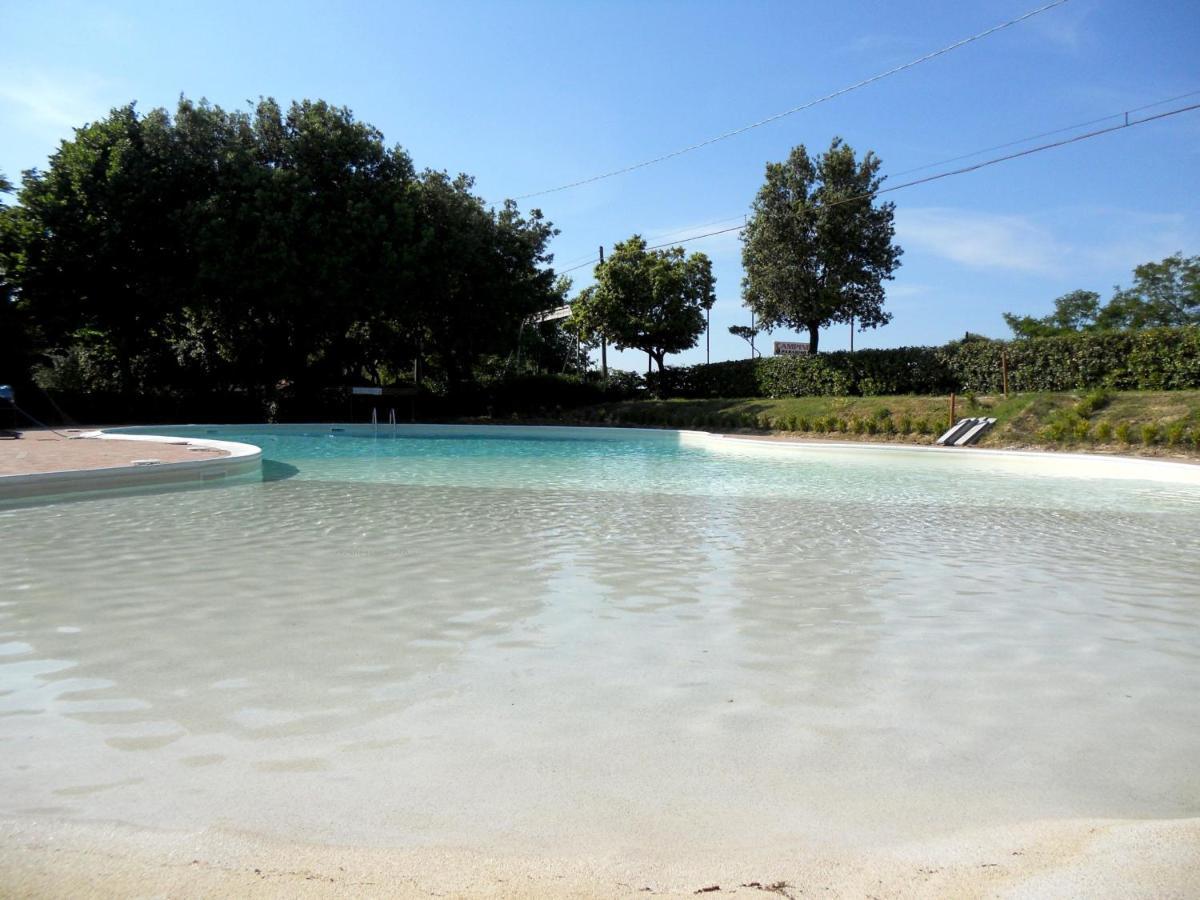 פסארו Camping Paradiso מראה חיצוני תמונה